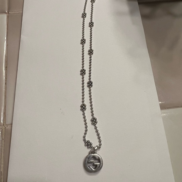 Gucci necklace interlock G in silver - Picture 5 of 5